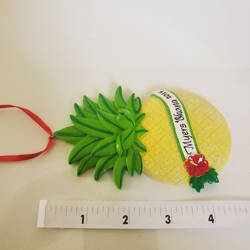 Hawaiian "Meyer's Ohana" Souvenir Ornament - Picture 6 of 6